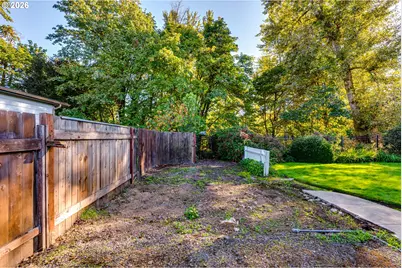 3035 Stapp Dr, Eugene, OR 97408 - Photo 37