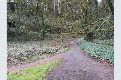 2575 NW Lovejoy St, Portland, OR 97210 - Photo 27