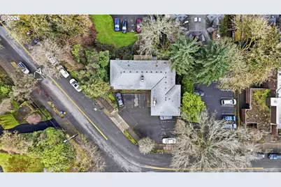 2575 NW Lovejoy St, Portland, OR 97210 - Photo 11