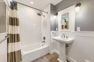 3325 NE Siskiyou St, Portland, OR 97212 - Photo 17