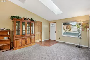 1005 NW Cazadero Ct, Estacada, OR 97023 - Photo 5