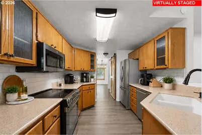 16552 SW Henderson Ct, Beaverton, OR 97007 - Photo 5