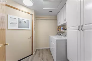 16552 SW Henderson Ct, Beaverton, OR 97007 - Photo 17