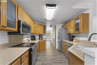 16552 SW Henderson Ct, Beaverton, OR 97007 - Photo 5