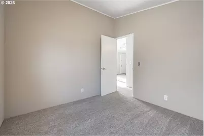 860 W Ellendale Ave, Dallas, OR 97338 - Photo 31