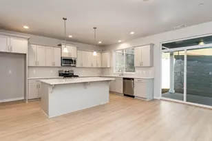 5498 NW Tanoak Pl, Corvallis, OR 97330 - Photo 13