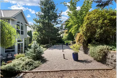 3921 Birch St, Washougal, WA 98671 - Photo 41