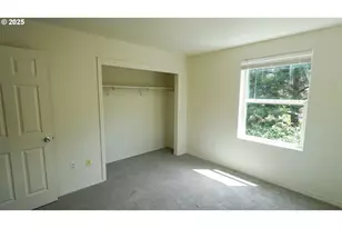 9234 SE Division St, Portland, OR 97266 - Photo 19