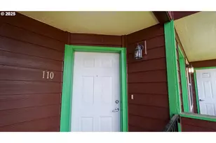9234 SE Division St, Portland, OR 97266 - Photo 5