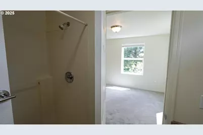 9234 SE Division St #110, Portland, OR 97266 - Photo 21