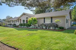 4065 Munsel Creek Dr, Florence, OR 97439 - Photo 3