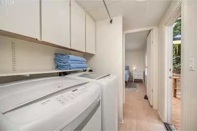 1600 Rhododendron Dr #129, Florence, OR 97439 - Photo 9
