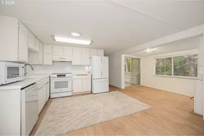 1600 Rhododendron Dr #129, Florence, OR 97439 - Photo 7