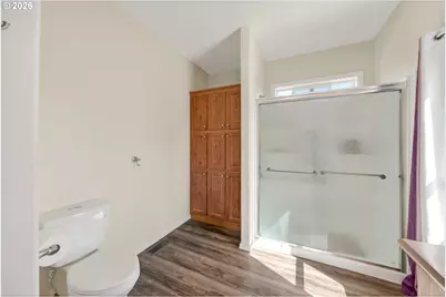 309 Deschutes Ln #136, Roseburg, OR 97471 - Photo 17