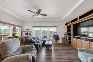 309 Deschutes Ln, Roseburg, OR 97471 - Photo 11