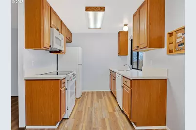 2807 SE 174th Ave, Portland, OR 97236 - Photo 17