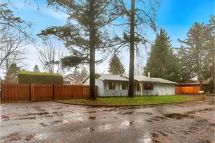 2807 SE 174th Ave, Portland, OR 97236 - Photo 3