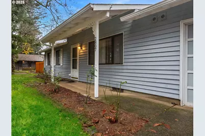 2807 SE 174th Ave, Portland, OR 97236 - Photo 5