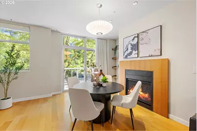 819 S Pennoyer St, Portland, OR 97239 - Photo 15