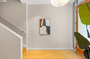 819 S Pennoyer St, Portland, OR 97239 - Photo 7