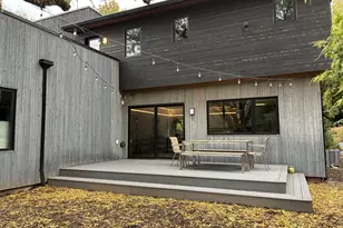 2540 SE Clay St, Portland, OR 97214 - Photo 39
