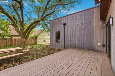 2540 SE Clay St, Portland, OR 97214 - Photo 39