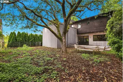 2540 SE Clay St, Portland, OR 97214 - Photo 41