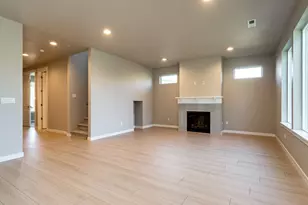 1332 N Kalani Loop, Ridgefield, WA 98642 - Photo 3