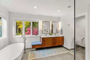 10850 SW Creightonwood Pl, Portland, OR 97219 - Photo 23