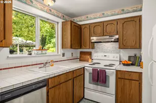 2920 SE 138th Ave, Portland, OR 97236 - Photo 11