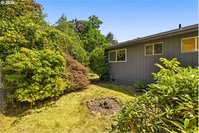 2920 SE 138th Ave, Portland, OR 97236 - Photo 33