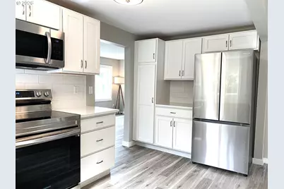 811 17th Ave, Seaside, OR 97138 - Photo 5