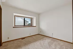 15565 SE Wildwoods Ct, Milwaukie, OR 97267 - Photo 9