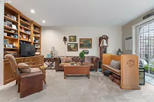 8200 SW Maxine Ln, Wilsonville, OR 97070 - Photo 11