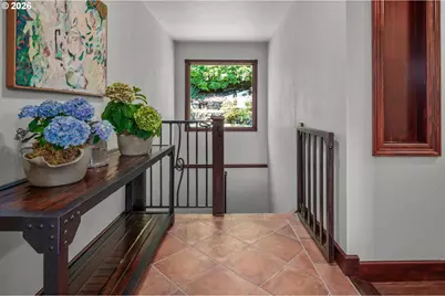 265 NW Royal Blvd, Portland, OR 97210 - Photo 31
