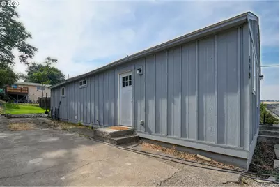 609 SE 8th St, Pendleton, OR 97801 - Photo 23