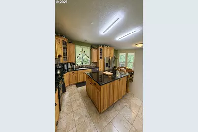 18525 NE Buncombe Hollow Rd, Woodland, WA 98674 - Photo 7