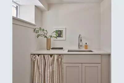 4006 NE Flanders St, Portland, OR 97232 - Photo 35