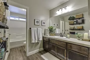 2084 SE 48th Ave, Hillsboro, OR 97123 - Photo 15