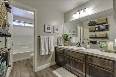 2084 SE 48th Ave, Hillsboro, OR 97123 - Photo 15