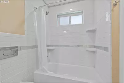 2013 NE 58th St, Lincoln City, OR 97367 - Photo 33