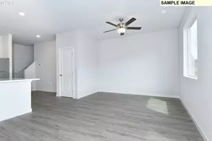 1345 NE Clark Ave, Battle Ground, WA 98604 - Photo 7