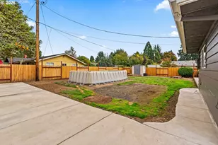 4687 Leona Ct, Eugene, OR 97402 - Photo 35