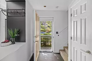 2017 NW Irving St, Portland, OR 97209 - Photo 5