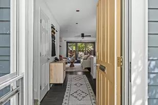 2017 NW Irving St, Portland, OR 97209 - Photo 3