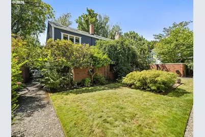 2017 NW Irving St, Portland, OR 97209 - Photo 35