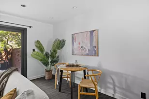 2017 NW Irving St, Portland, OR 97209 - Photo 15