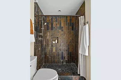 2017 NW Irving St, Portland, OR 97209 - Photo 27