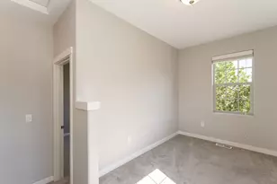 11617 SW Collina Ln, Wilsonville, OR 97070 - Photo 27