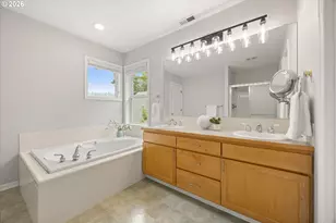 10879 NW Supreme Ct, Portland, OR 97229 - Photo 25